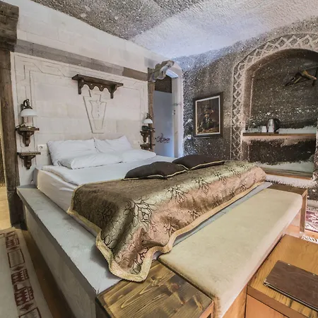 מלון Ottoman Cave 4*