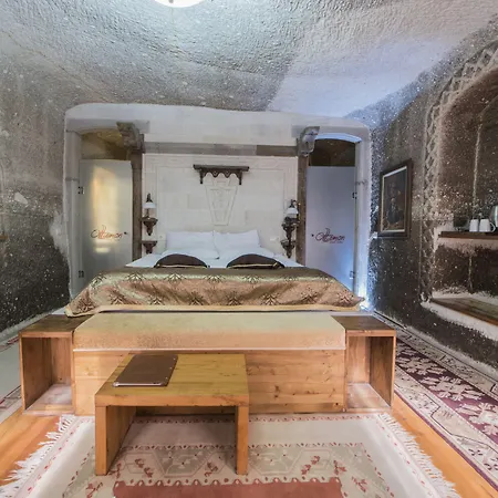 Ottoman Cave מלון גורמה